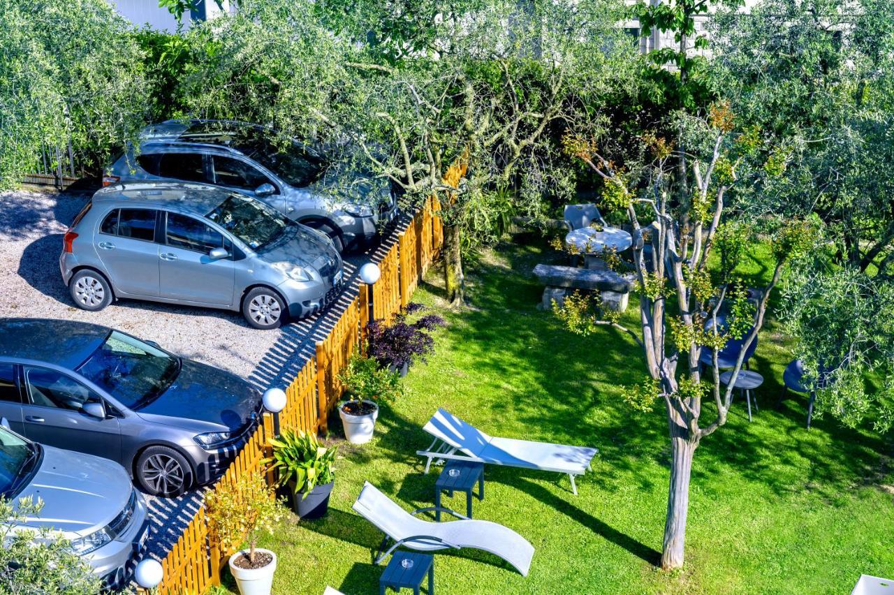 Villa Nirvana Torbole Sul Garda Eksteriør bilde