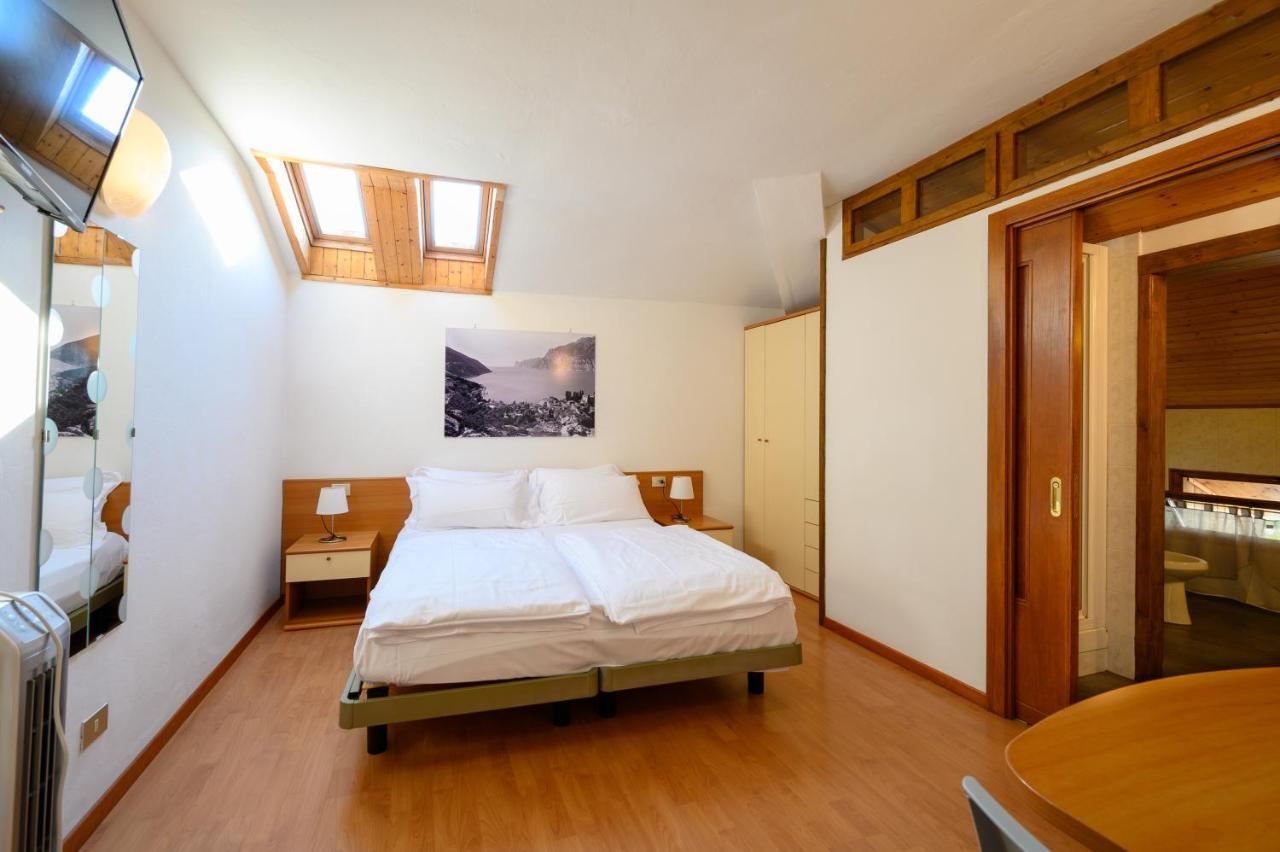 Villa Nirvana Torbole Sul Garda Eksteriør bilde