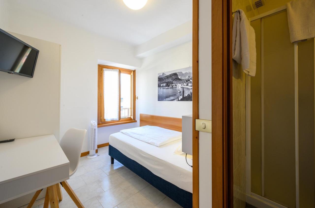 Villa Nirvana Torbole Sul Garda Eksteriør bilde
