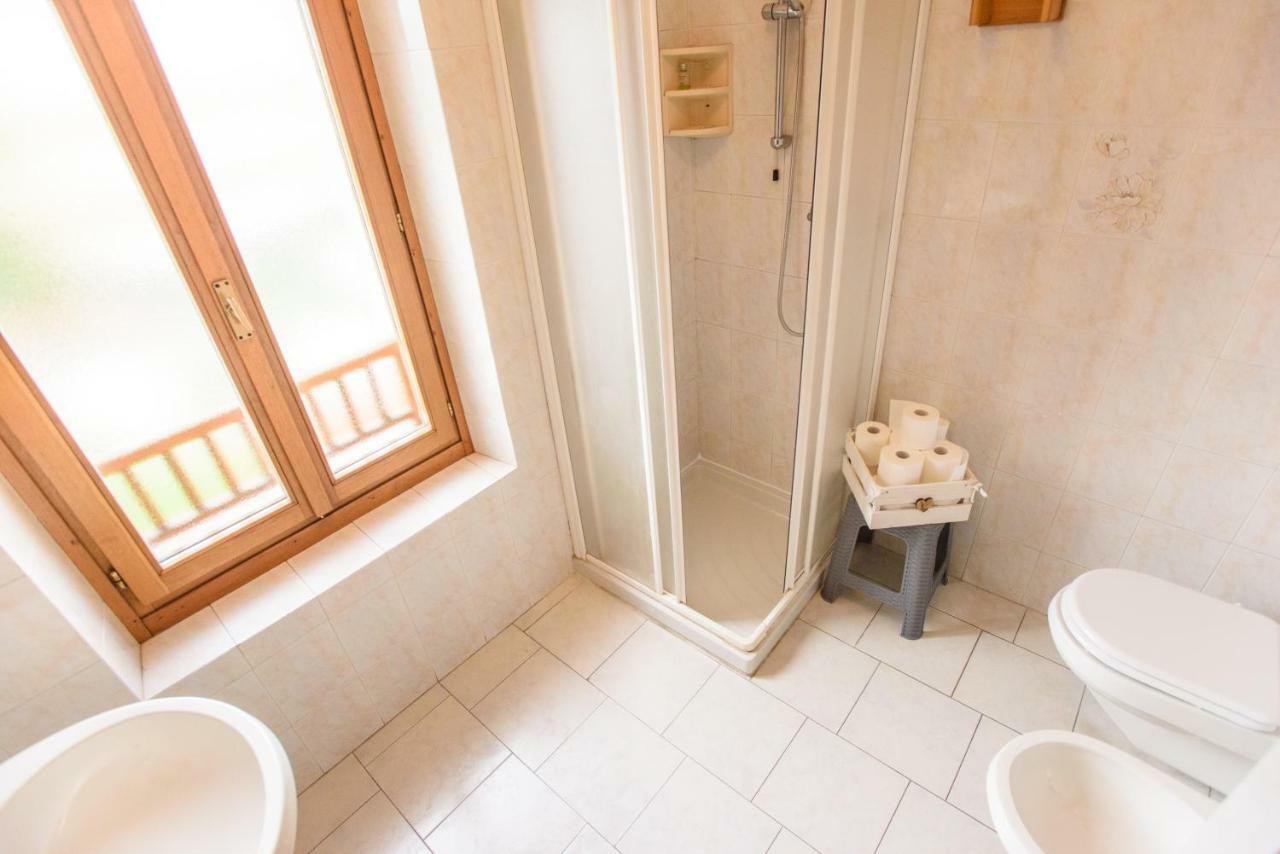 Villa Nirvana Torbole Sul Garda Eksteriør bilde