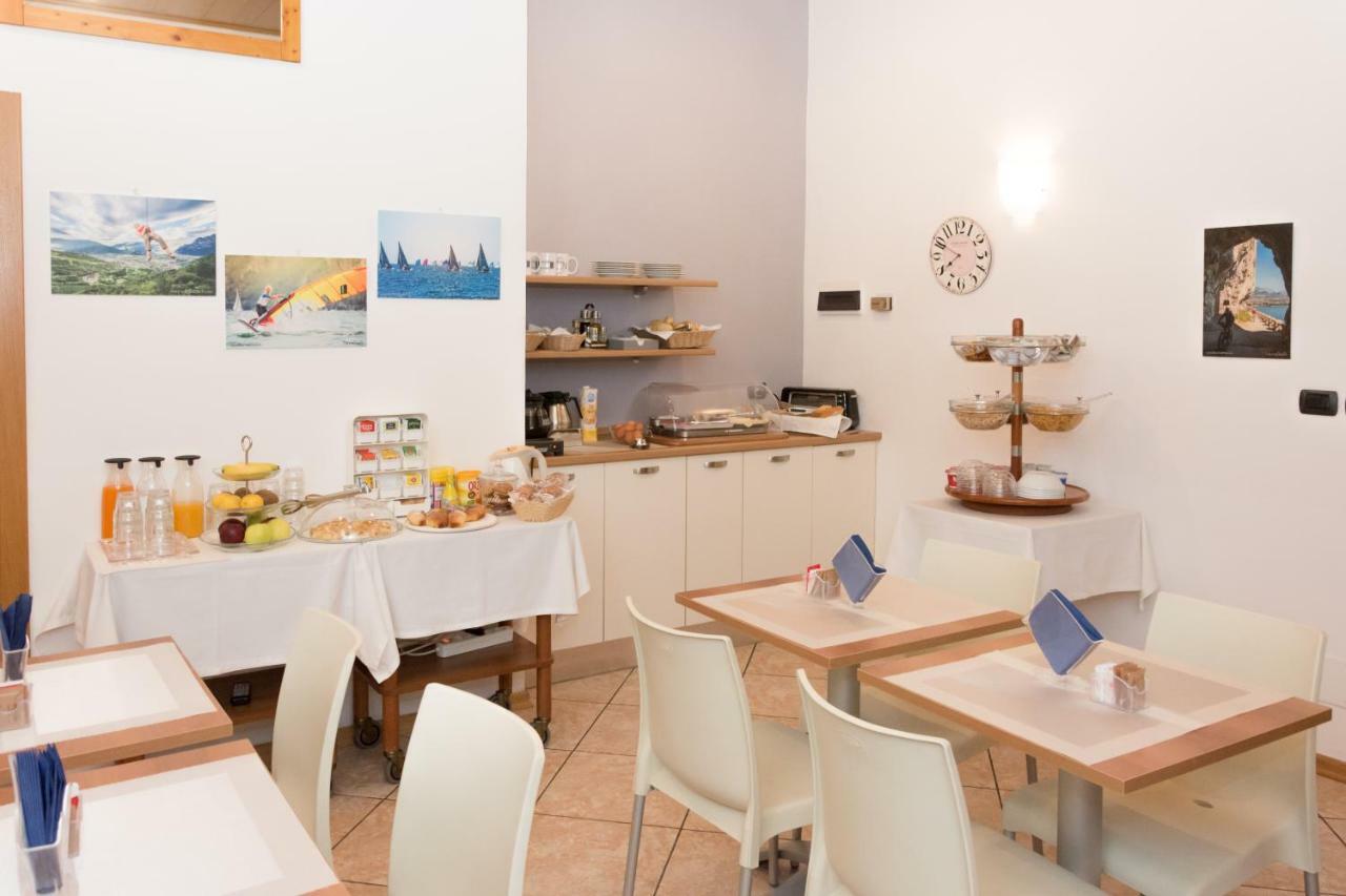Villa Nirvana Torbole Sul Garda Eksteriør bilde